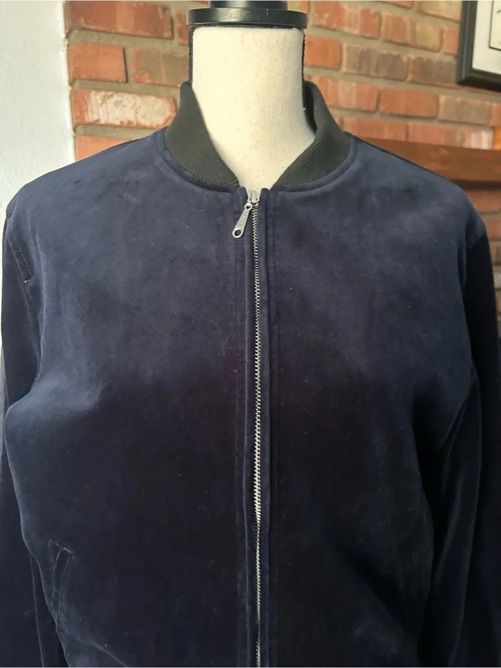J. Crew Men’s Ludlow Velvet Bomber Jacket in Navy Blue Sz S